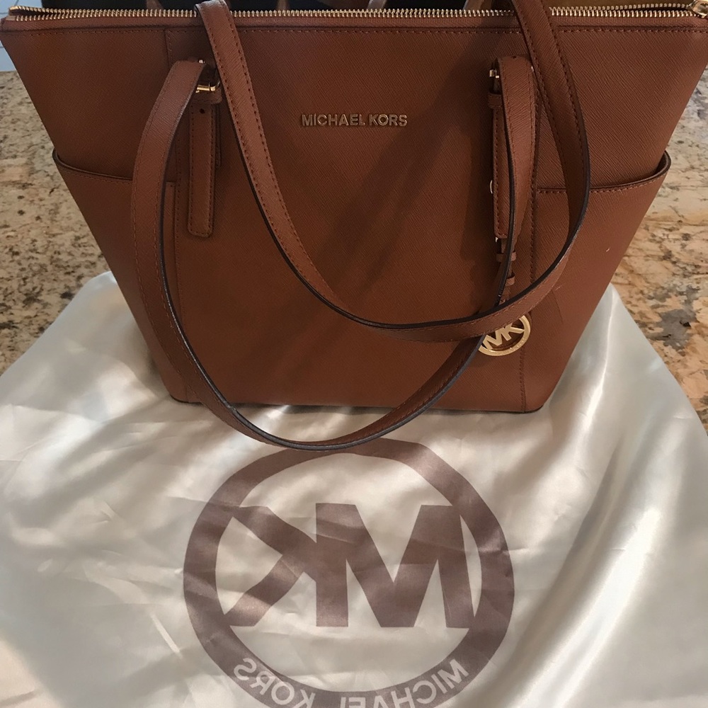 Brown leather Michael Kors purse